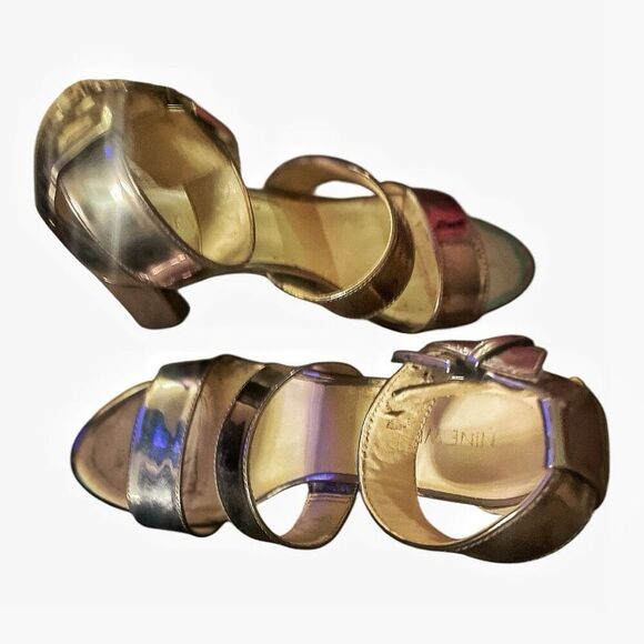 Nine 9 West Pewter Metallic Heeled Sandals Size 6.5 EUC - Picture 2 of 5